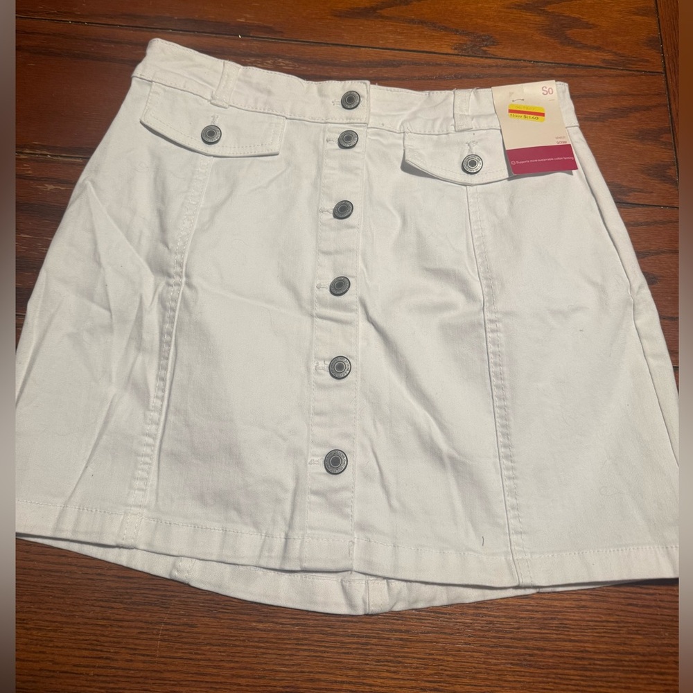SO White Mini A-Line Skirt Casual